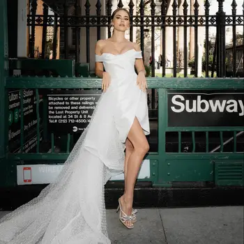 Jednoduchý, Elegantný Mini Svadobné Šaty S Elegantným Dot Vlak bez Ramienok Ramena Backless Svadobné Šaty na Zákazku SWD617
